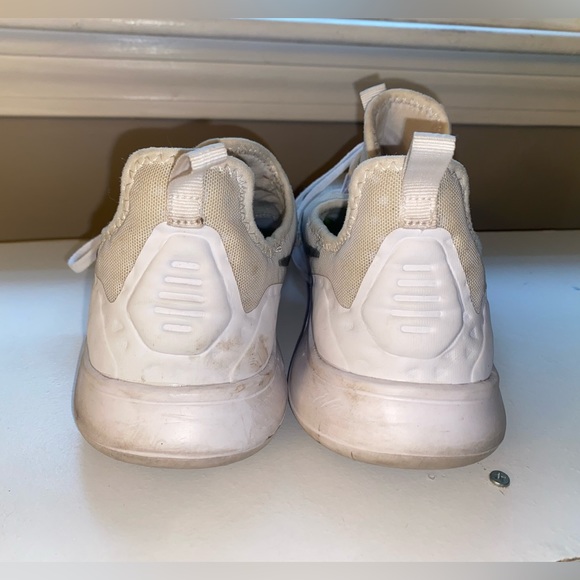 Nike Sneakers size 10 - Picture 4 of 4